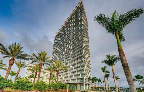 apt-2102-2000 Metropica Way, Sunrise, FL, 33323-3226 | Card Image