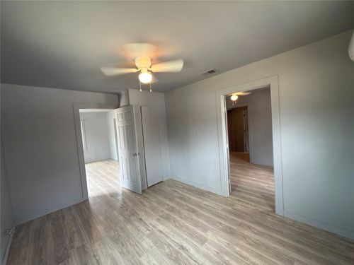 4805 Collins Ave, Dallas, TX, 75210-1329 | Card Image