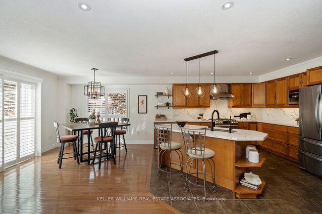 10 Meadowglen Blvd, House other with 4 bedrooms, 4 bathrooms and 2 parking in Georgetown ON | Image 11