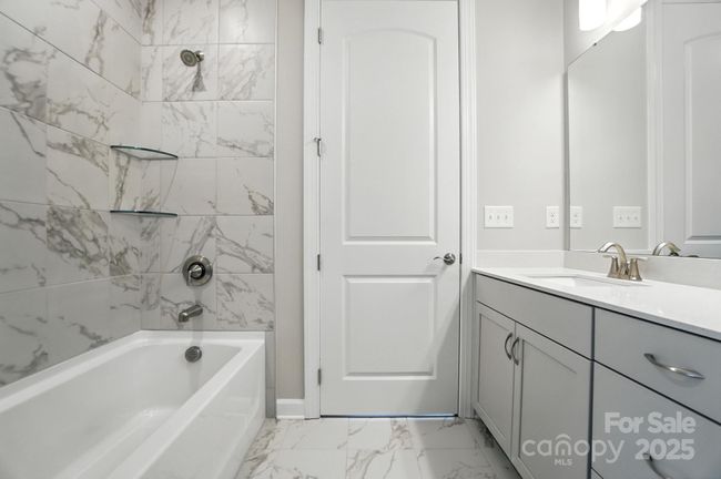 Bath 2 | Image 8