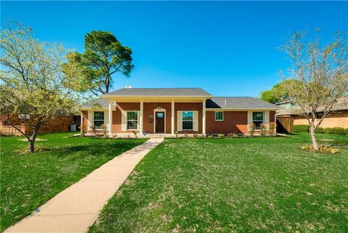 10216 Carry Back Cir, Dallas, TX, 75229-5812 | Card Image