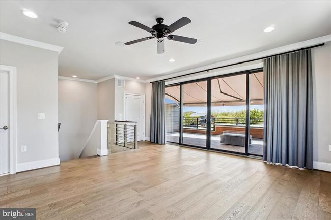 20440 Northpark Dr, Townhouse with 4 bedrooms, 6 bathrooms and null parking in ASHBURN VA | Image 57