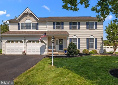 94 Chancery Rd, LANGHORNE, PA, 19047-1916 | Card Image