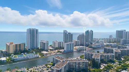 apt-1030-1000 Parkview Dr, Hallandale Beach, FL, 33009-2988 | Card Image