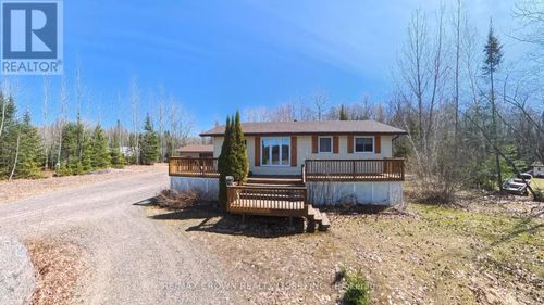 762 Ouellette Rd, Corbeil, ON, P0H1K0 | Card Image