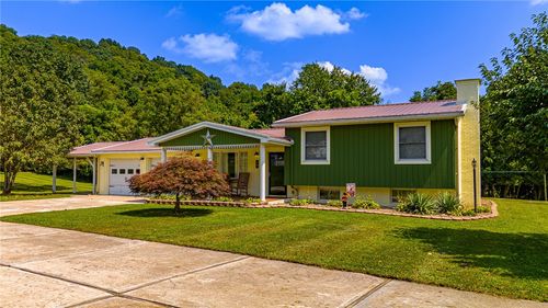 29 Stage St, Clarksville, PA, 15322-2105 | Card Image