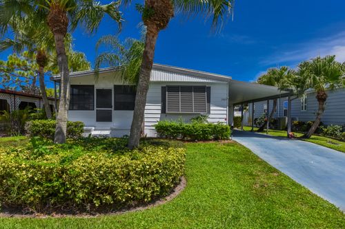 7983 Se Saratoga Dr, Hobe Sound, FL, 33455-5916 | Card Image