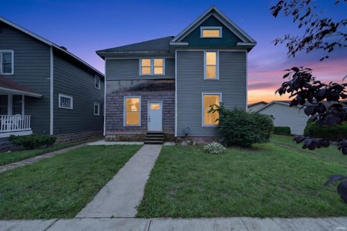 223 W 2nd St, Peru, IN, 46970-2055 | Card Image