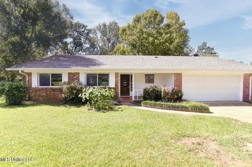 15299 Oakwood Ct, Gulfport, MS, 39503-2752 | Card Image