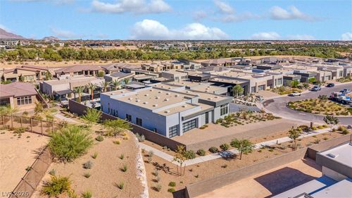 11118 Rossa Peak Avenue, Las Vegas, NV, 89135 | Card Image
