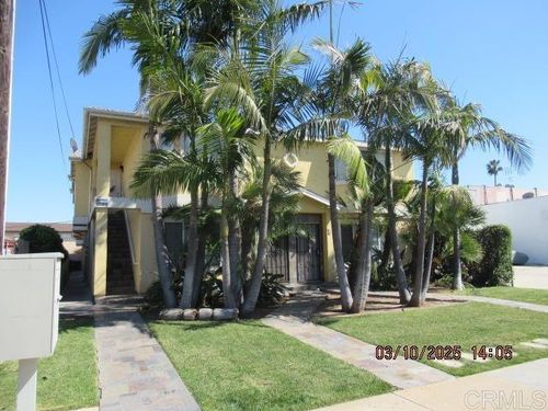 647 12th St, Imperial Beach, CA, 91932-1719 | Card Image