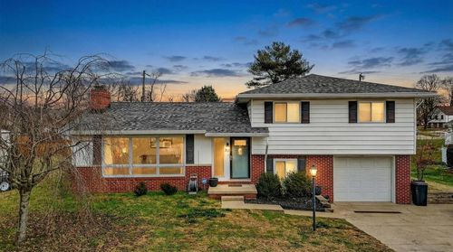 122 Columbia Dr, Waverly, OH, 45690-1249 | Card Image