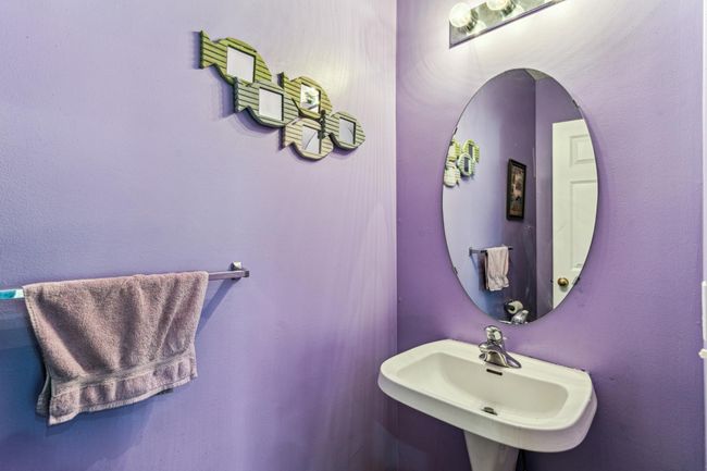 12_interior.jpg | Image 12