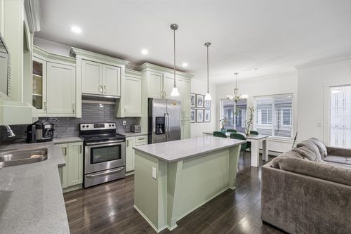 4-27234 30 Ave, Aldergrove, BC, V4W3J6 | Card Image