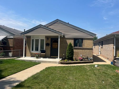 7824 Lavergne Ave, Burbank, IL, 60459-1528 | Card Image