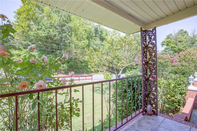 Front porch | Image 5