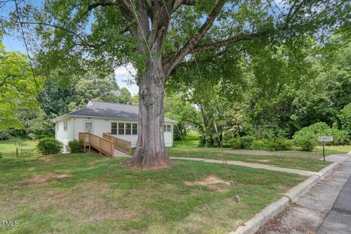 207 Mccollum Dr, Reidsville, NC, 27320-4520 | Card Image