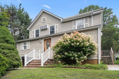 45 Stoll St, Netcong, NJ, 07857-1615 | Card Image