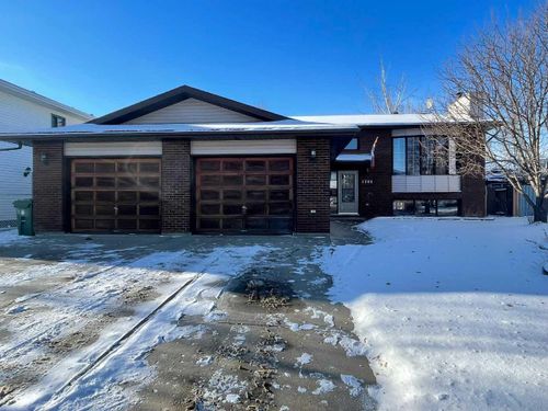 4304 40 St, Bonnyville, AB, T9N1W1 | Card Image