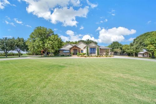 18867 E County Road 163, Duke, OK, 73532-9526 | Card Image