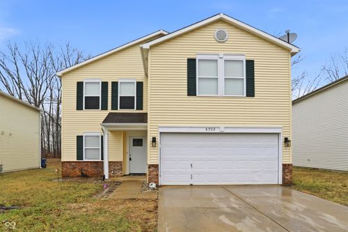 8922 Limberlost Ct, Camby, IN, 46113-8833 | Card Image