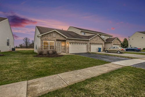 7519 E 112th Ave, Crown Point, IN, 46307-0046 | Card Image