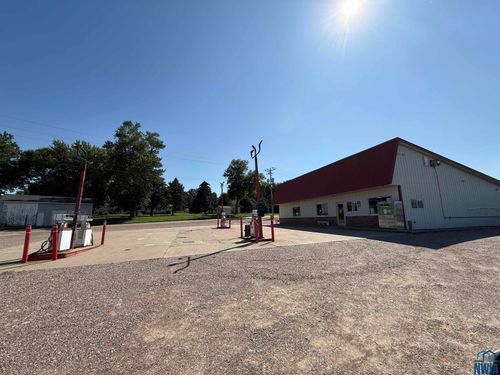 102 1st St, Ireton, IA, 51027-7700 | Card Image