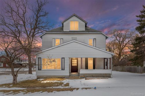 209 W Aldrich St, Capac, MI, 48014-3001 | Card Image