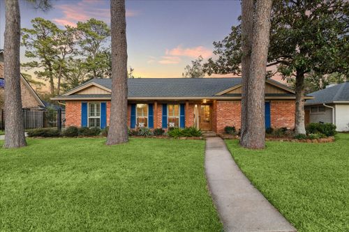 4710 Brian Haven Dr, Houston, TX, 77018-3238 | Card Image