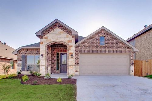 231 Frontier Dr, Waxahachie, TX, 75167-0129 | Card Image