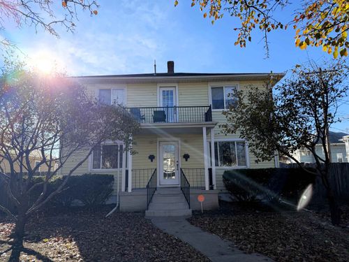 112-110-112 E Beloit Ave, Salina, KS, 67401-6014 | Card Image