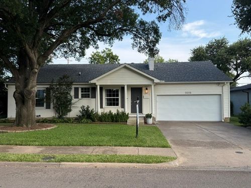 5018 Wateka Dr, Dallas, TX, 75209-4825 | Card Image