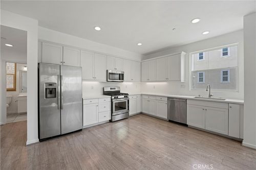 13236 Klein Ct, Sylmar, CA, 91342-4857 | Card Image