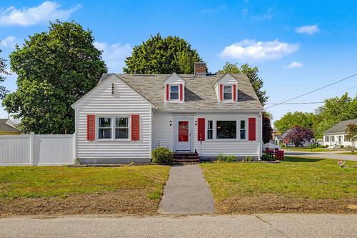 130 Manning St, Manchester, NH, 03103-4649 | Card Image