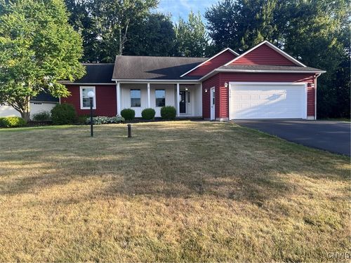 6310 Lana Ln, Cicero, NY, 13039-7864 | Card Image