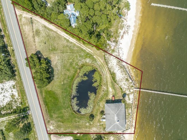 2074 Hwy 98 W, House other with 4 bedrooms, 3 bathrooms and 6 parking in Carrabelle FL | Image 27