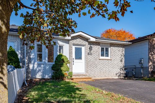 831 Milford Dr, Peterborough, ON, K9J8K3 | Card Image