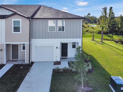3365 Vesara Dr, Davenport, FL, 33837-8682 | Card Image