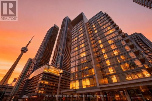 621-4K Spadina Avenue, Toronto (Waterfront Communities), ON, M5V3Y9 | Card Image