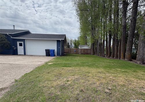 660 Alberta Avenue, Foam Lake, SK, S0A1A0 | Card Image