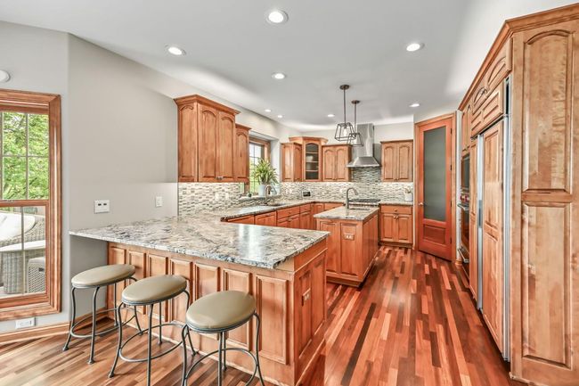 W226N3550 Wethersfield Road, House other with 5 bedrooms, 3 bathrooms and null parking in Pewaukee WI | Image 12