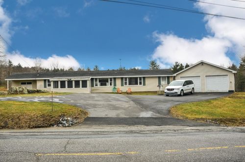 399 Church Hill Road, Augusta, ME, 04330 | Card Image