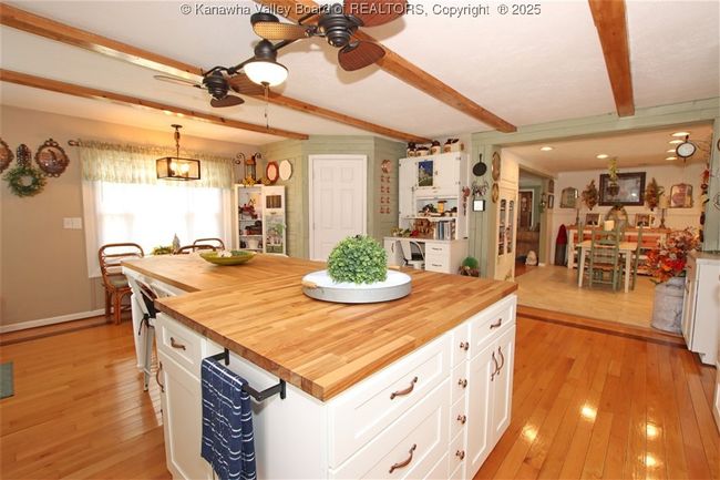 960 Grandview Rd, House other with 4 bedrooms, 3 bathrooms and null parking in Daniels WV | Image 23