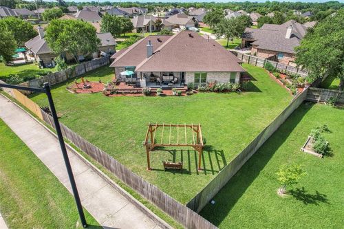 2915 Alba Ct, Bryan, TX, 77808-8110 | Card Image
