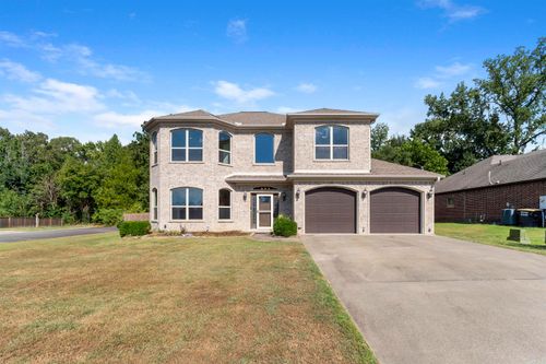 3030 Plateau Dr, Conway, AR, 72032-9246 | Card Image