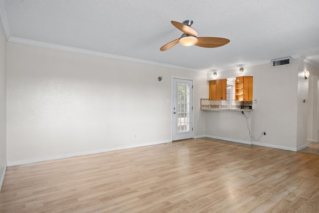 B - 3302 Doolin Dr, Home with 2 bedrooms, 2 bathrooms and 2 parking in Austin TX | Image 4