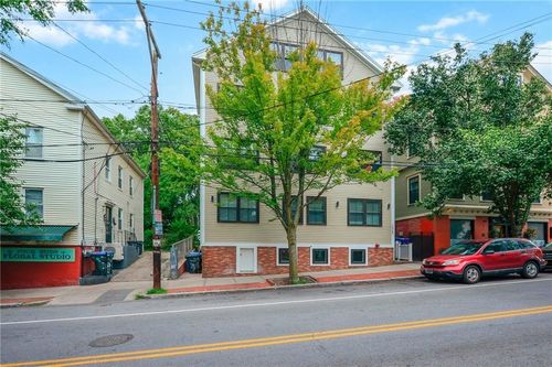 4-298 Wickenden St, Providence, RI, 02903-7401 | Card Image
