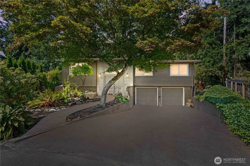 354 Nw 177th St, Shoreline, WA, 98177-3515 | Card Image