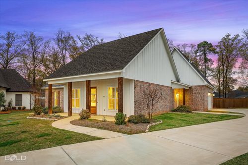 616 Meridian Way, Benton, LA, 71006-0600 | Card Image