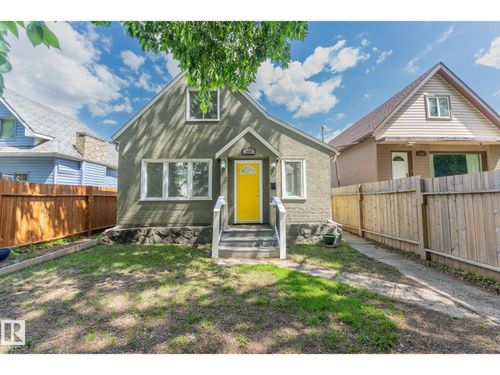 11211 93 St Nw, Edmonton, AB, T5G1B9 | Card Image
